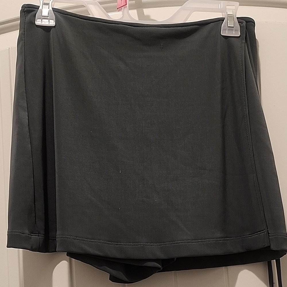 Dark Gray Skort